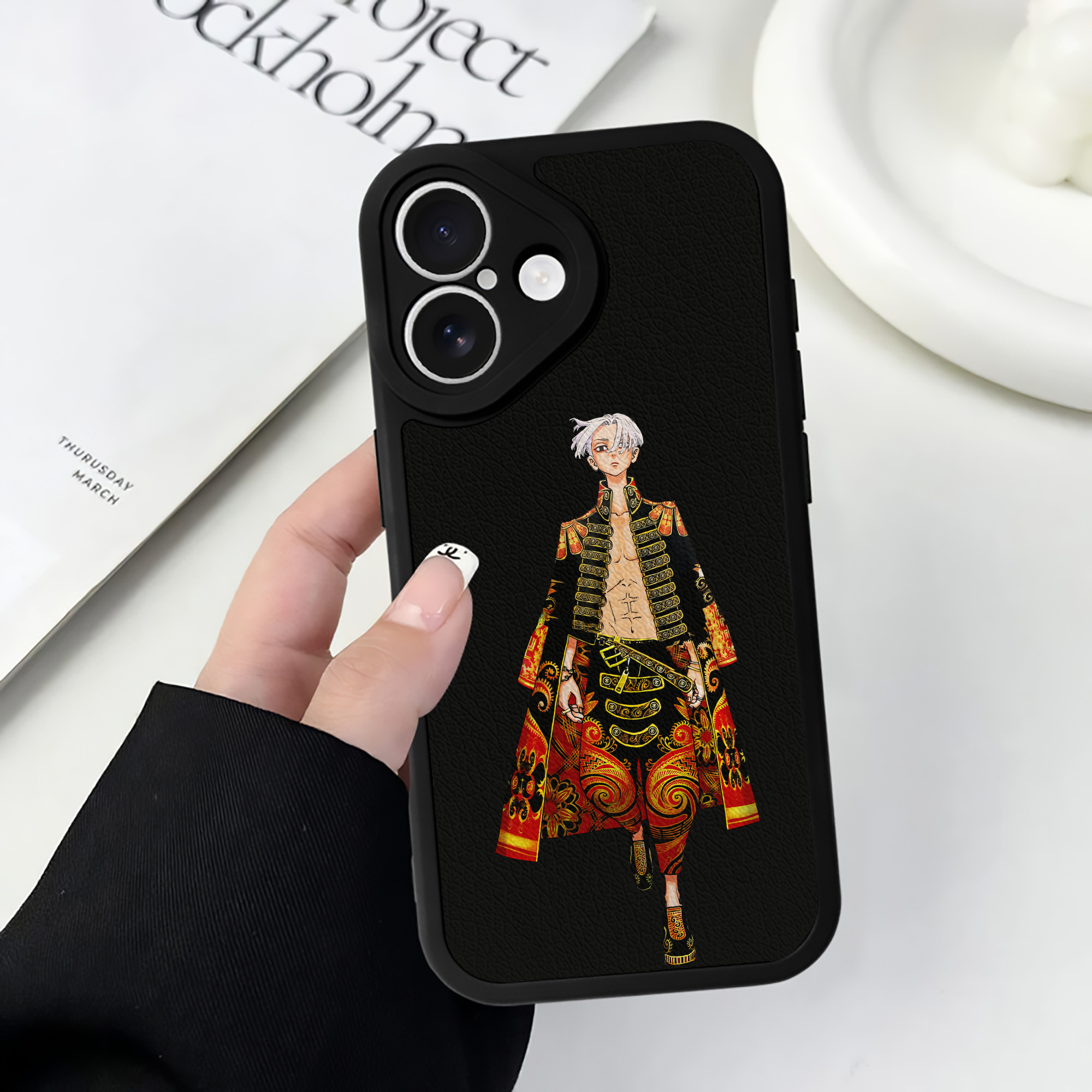 （画像用） 東京リベンジャーズ Tokyo Revengers 【iPhone 16シリーズ対応】シリコンスマホケース（レザー調） 材質：シリコン